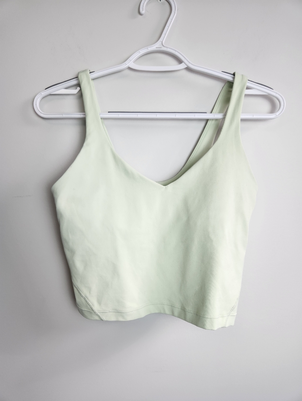 Lululemon Align Tank Top A/B Cup Size 8 Fits Medium Soft Comfortable Summer